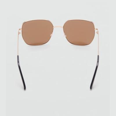 Square metallic frame sunglasses